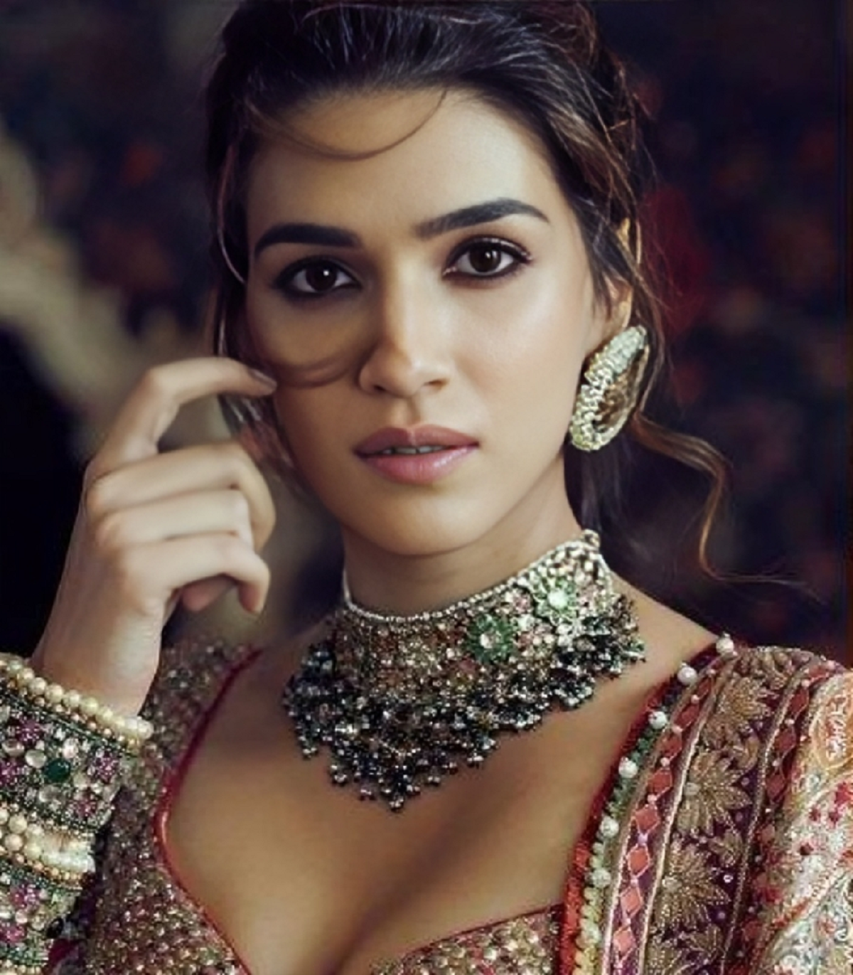 Kriti Sanon Biography: From Engineer To National Star