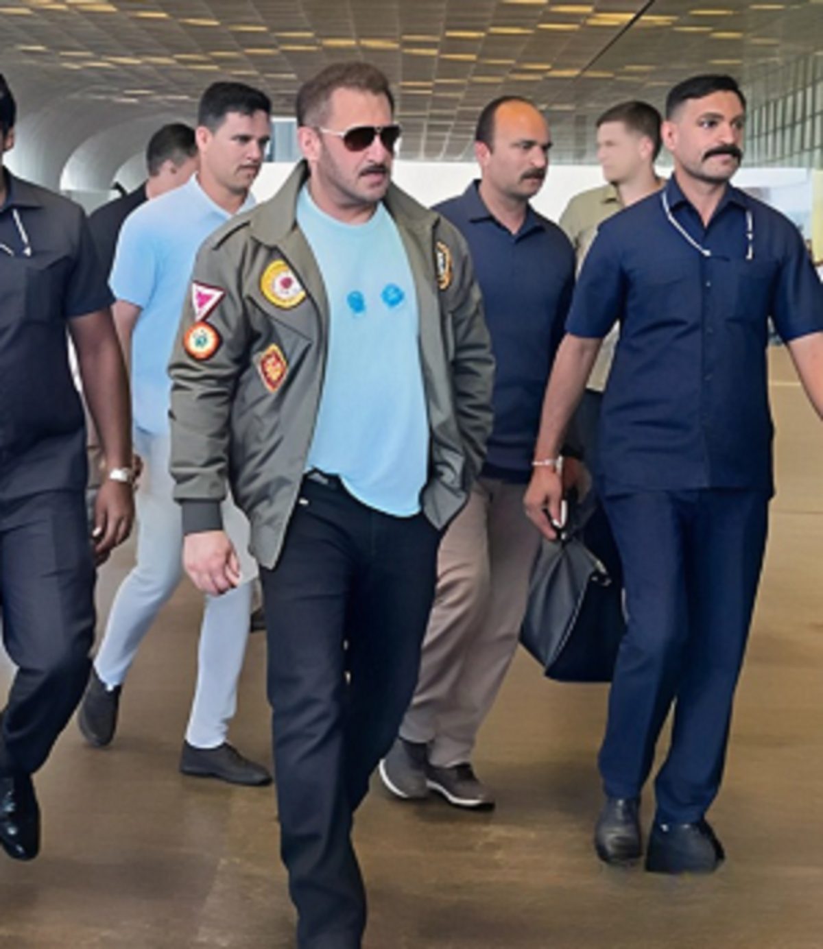Salman Khan at Mumbai Airport heading to Ladakh for 'Battle of Galwan' shoot amid heavy security