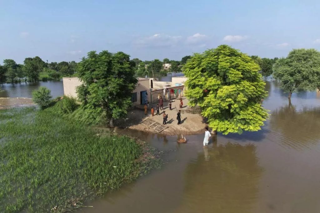 Breaking: India Warns Pakistan of Cross-Border Flooding — Sutlej River Surge Threatens Millions Amid Deadly Monsoon Rains Breaking: India Warns Pakistan of Cross-Border Flooding — Sutlej River Surge Threatens Millions Amid Deadly Monsoon Rains