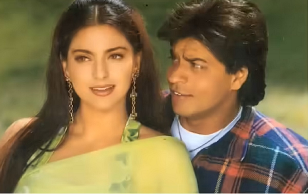 Juhi Chawla and Shah Rukh Khan smiling together in earlier years