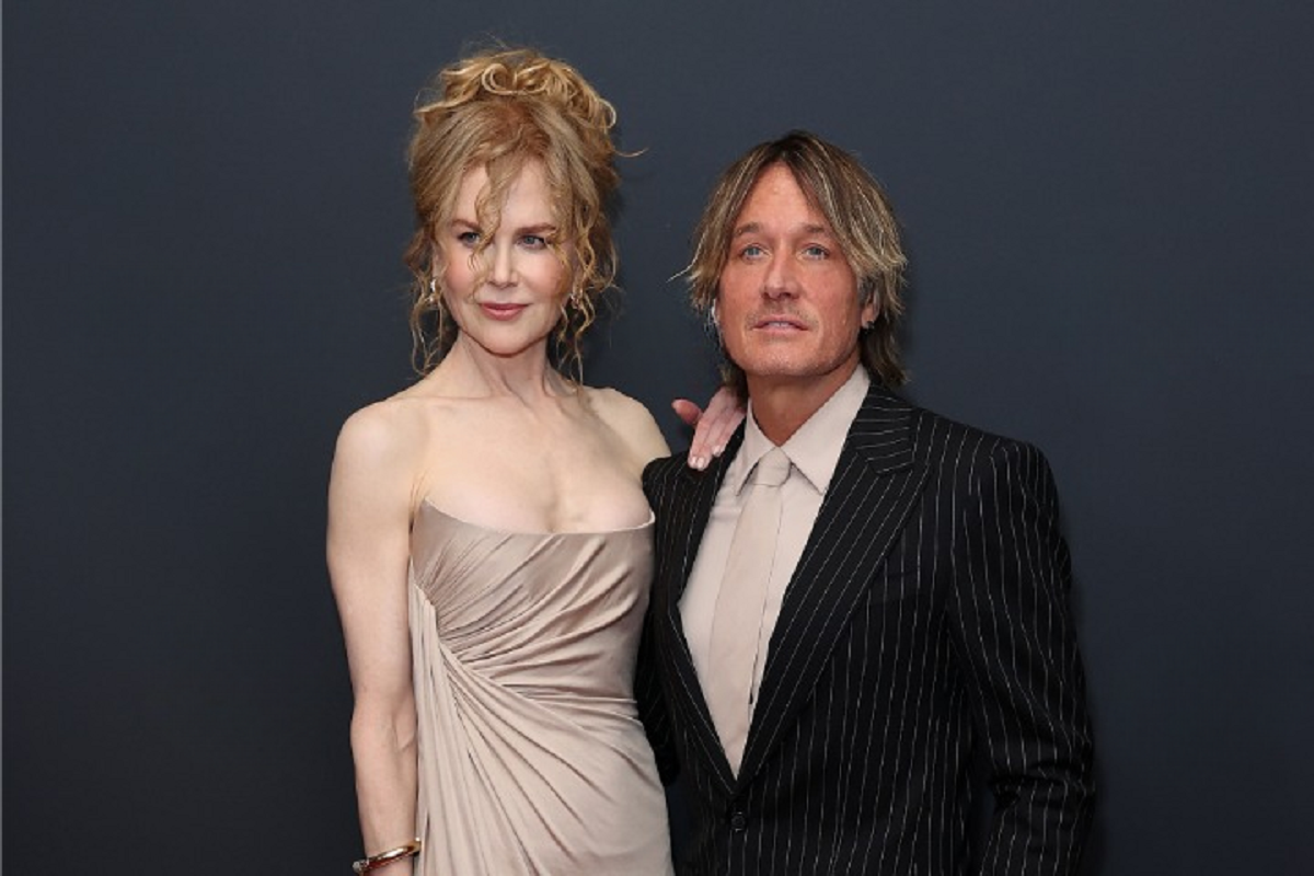 Nicole Kidman attends Dallas charity event while Keith Urban performs live in Hershey after divorce filing