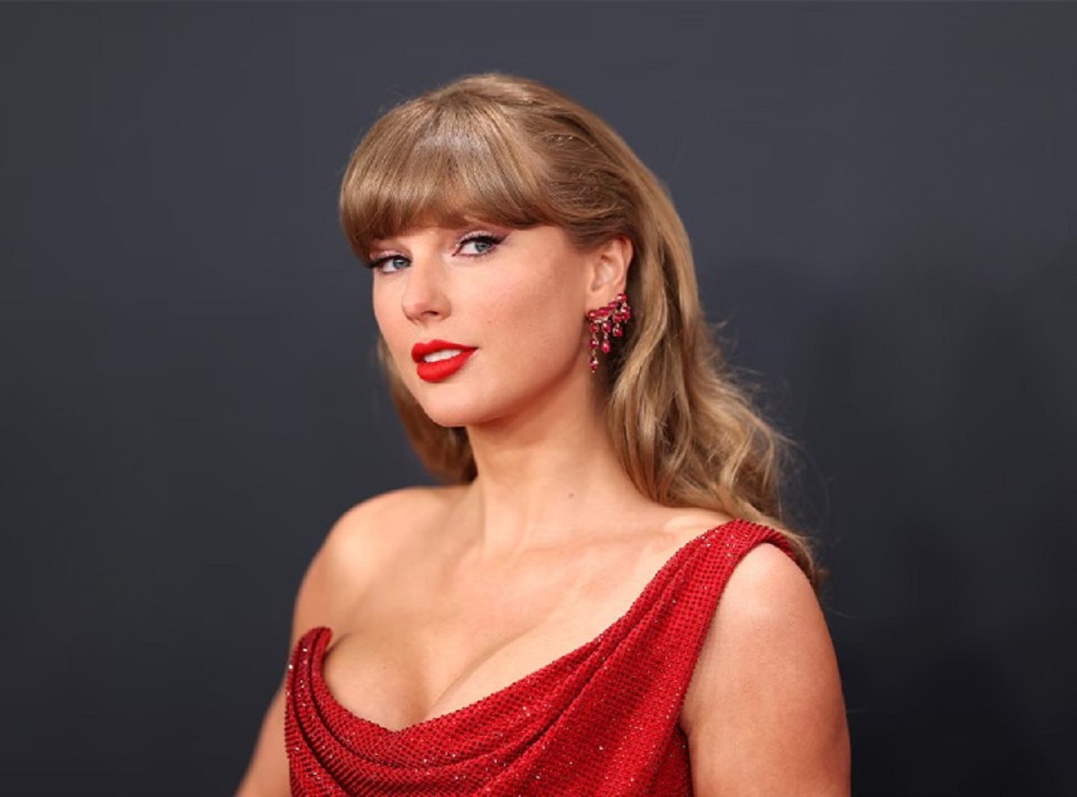 Taylor Swift and 50 Cent reaction moment – Hollywood gossip 2025