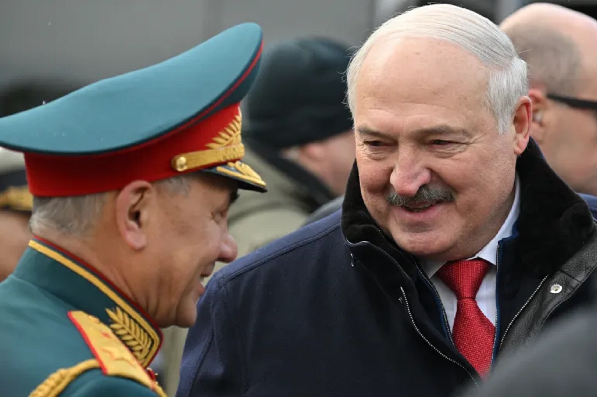 Russia using Belarus territory to bypass Ukraine defences