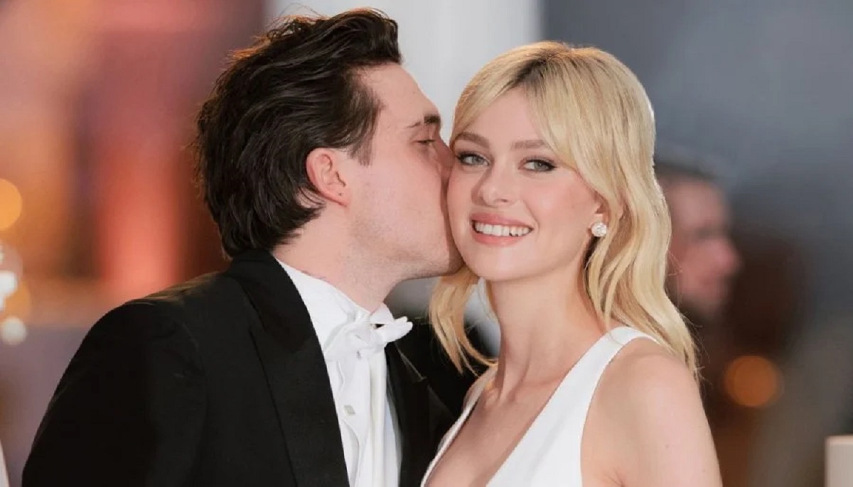 Brooklyn Beckham wedding dress feud explained