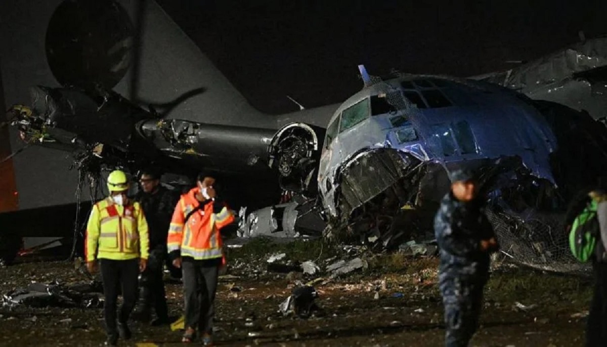 Bolivia C-130 plane crash at El Alto airport carrying banknotes