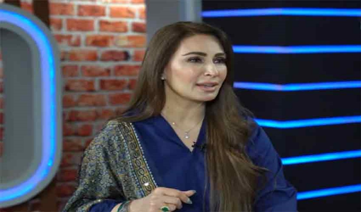 Reema Khan old Lollywood awards clip resurfacing in viral controversy