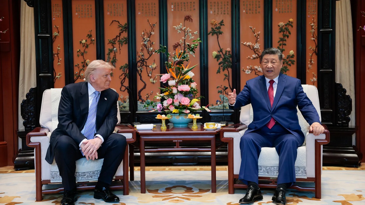 Donald Trump and Xi Jinping shaking hands at the conclusion of the Beijing Summit 2026.